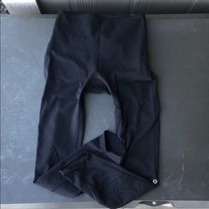 Lululemon black 7/8 Luon pants